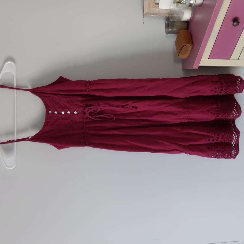 Red maternity dress